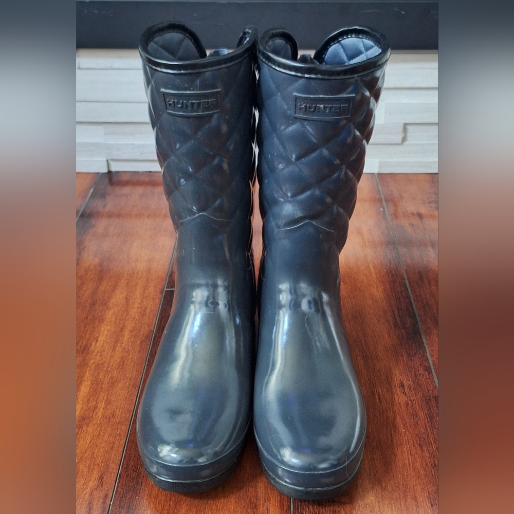 Hunter Gray Gloss Refined Adjustable Quilted Long… - image 2